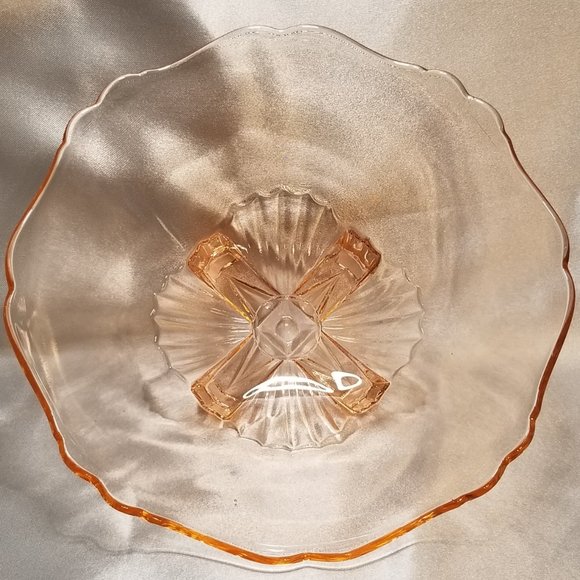Vintage Depression Era Lancaster Glass Pink Fan & Criss Cross Footed Bowl - Picture 3 of 4